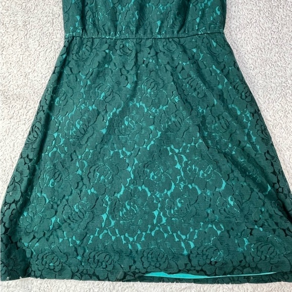 Fossil Green Mini Sleeveless Dress w/ Green Lace Overlay Size Small Boho - Picture 8 of 10